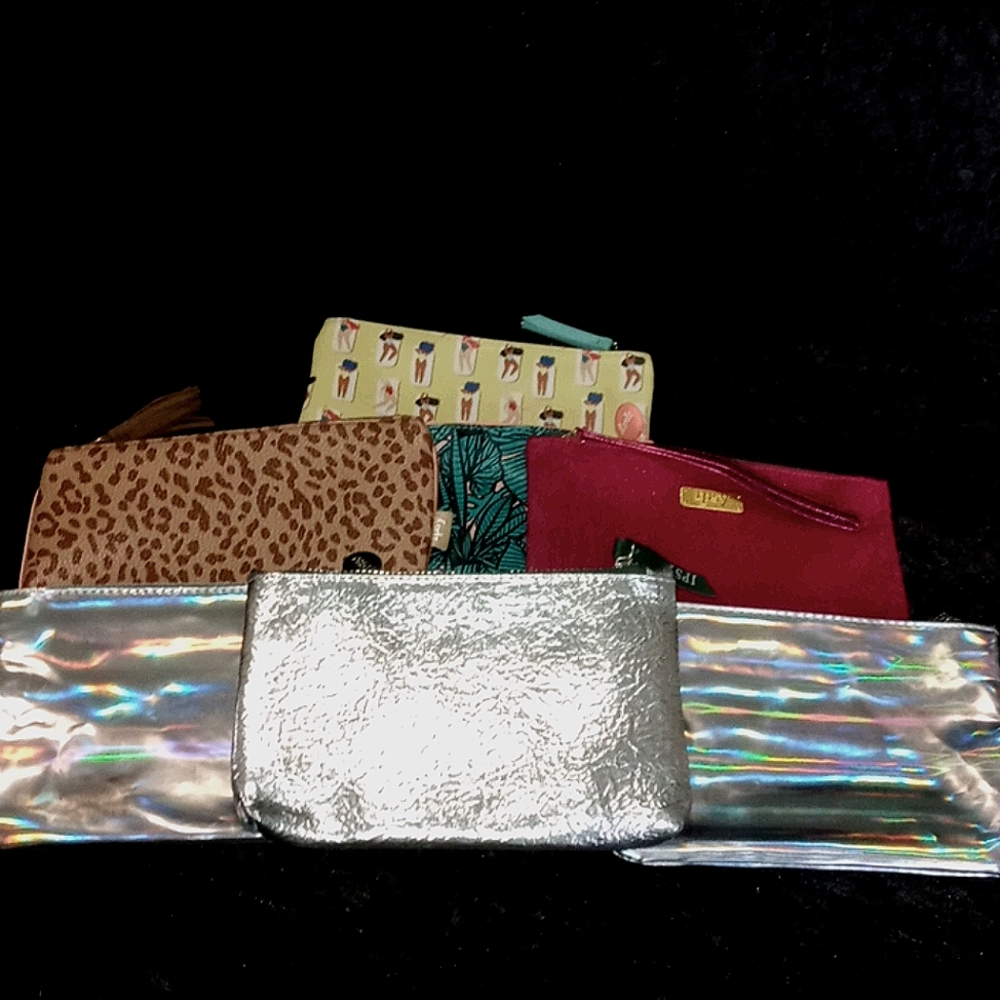 **Bundle favorite** Ipsy skincare bags